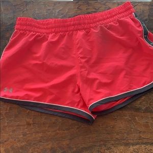 women’s under armour pink shorts